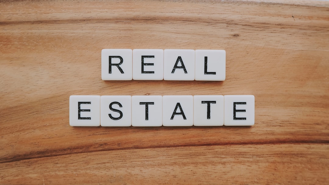 featured-4d0040ce19 real estate letter blocks