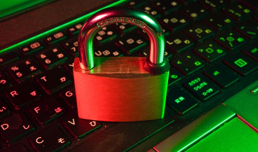 featured-cb51b69863 red padlock on black computer keyboard